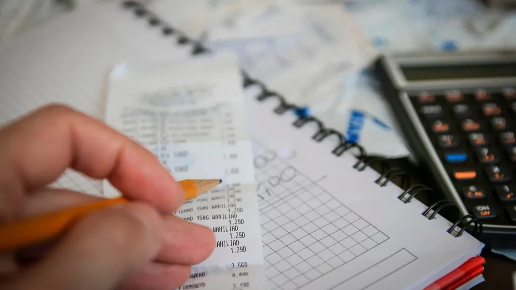Accountant. Free public domain CC0