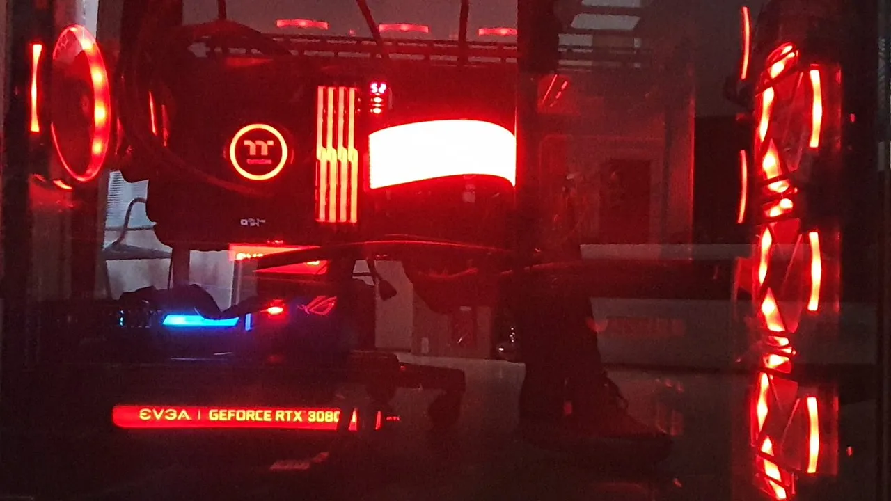 ASUS ROG CROSSHAIR VIII EXTREME im noch funktionierenden Zustand.