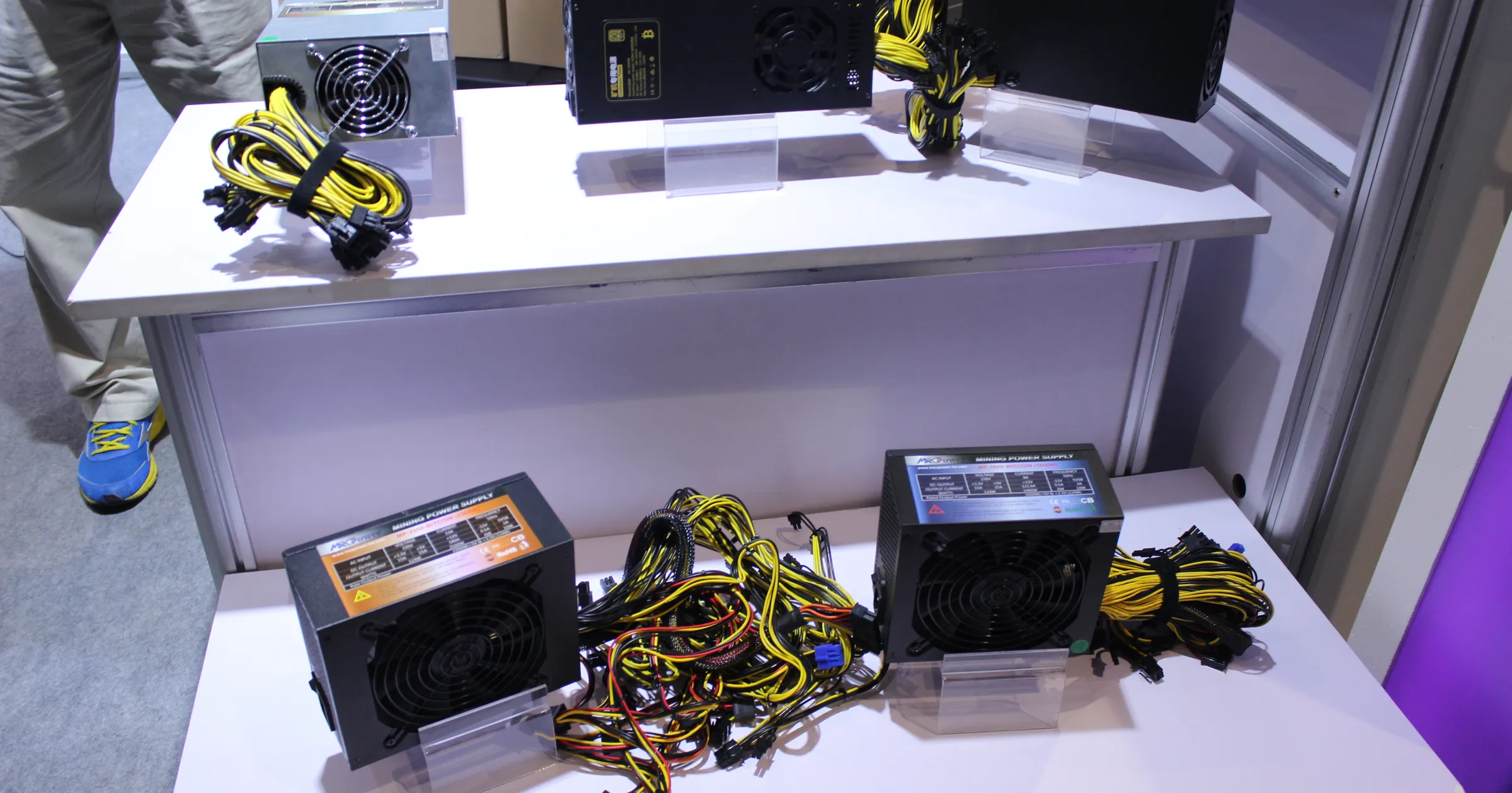 MaxPower - Bitcoin Miner Nettzteil Powersupply