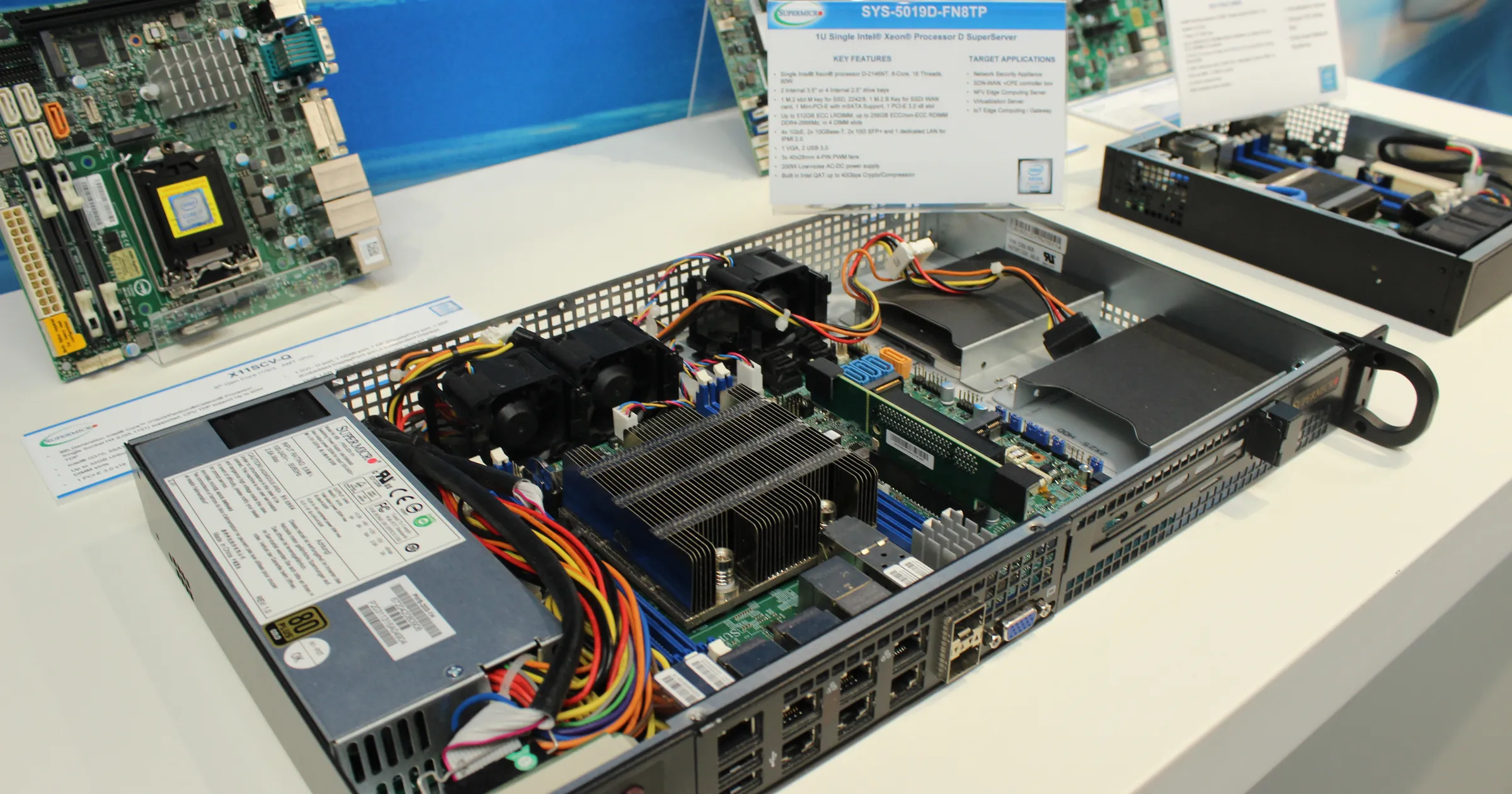 SYS-5019D-FN8TP Supermicro auf CeBIT 18
