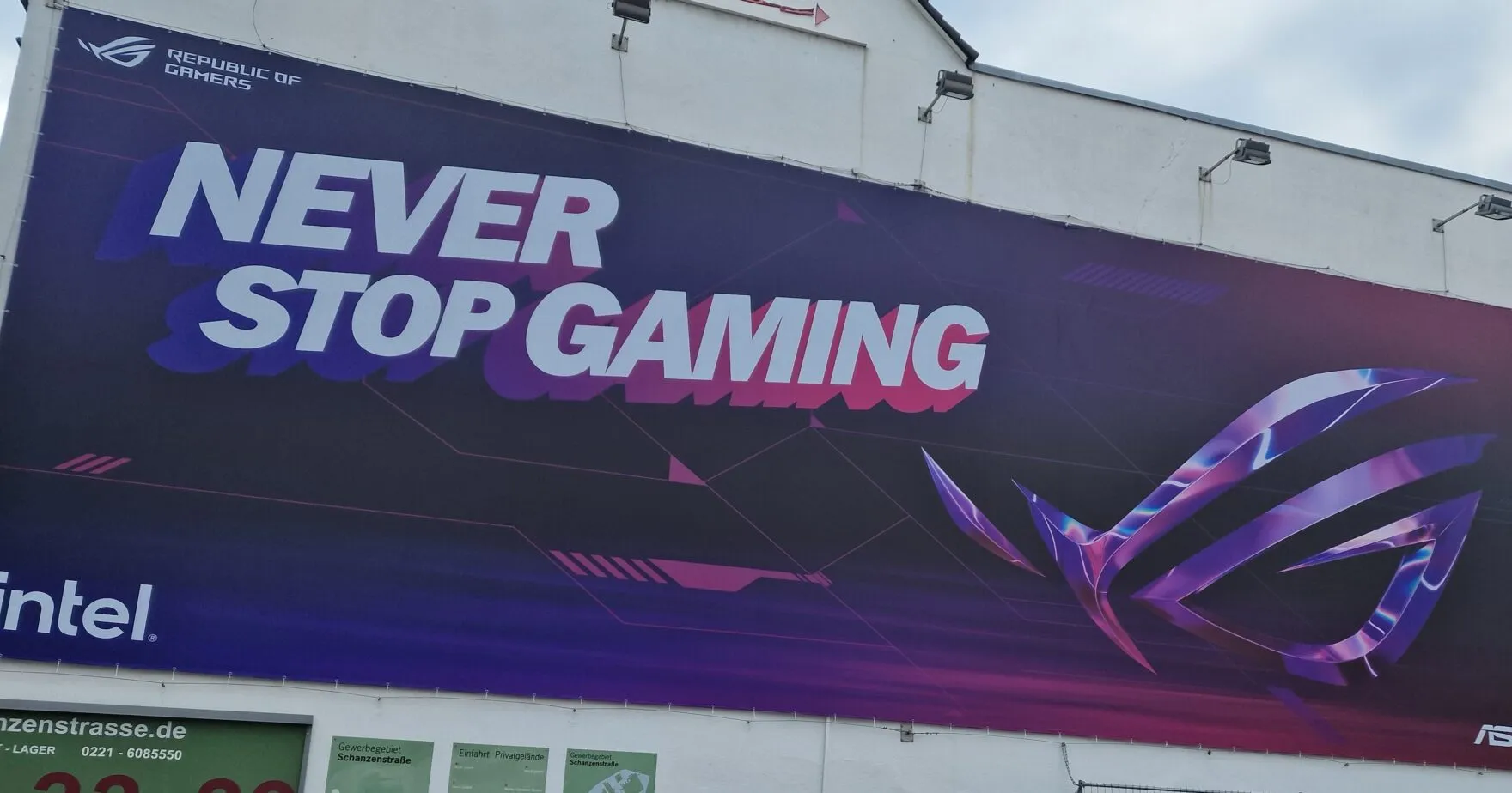 gamescom 2024: Vorbereitung – Suche nach einem Multisim Router