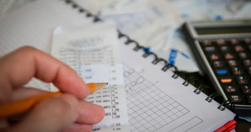 Accountant. Free public domain CC0